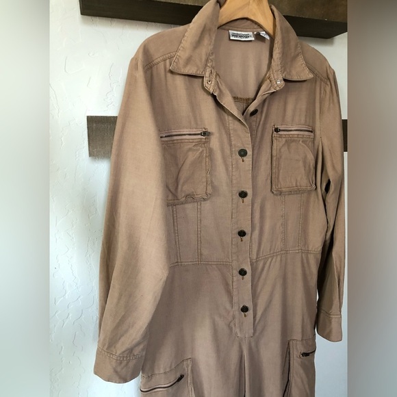 Vintage Tan Corduroy Long sleeve Jumpsuit, Cargo style & ruffle hem•••Jeanology - Picture 4 of 15
